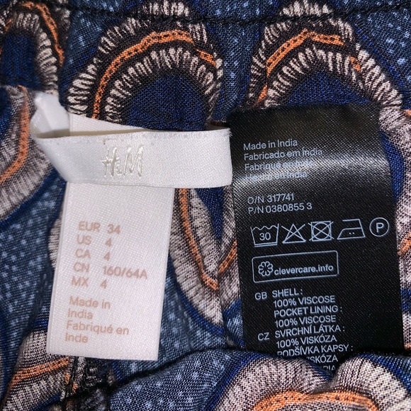 H&M Dark Blue & Orange Circle Shorts size 4 - Picture 7 of 9